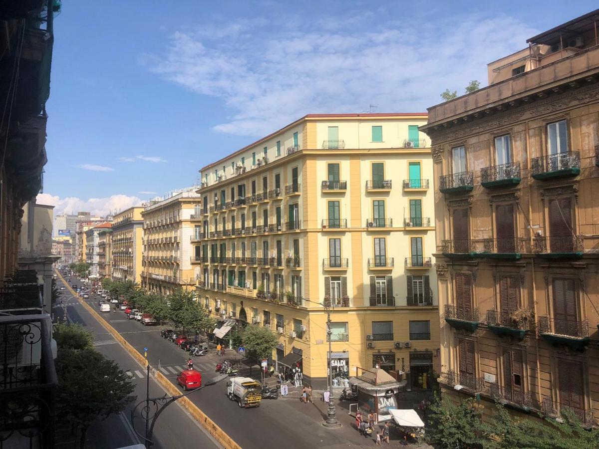 Umberto I Napoli Hotel Esterno foto